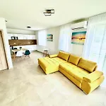 Ady Corner Premium - Apartment *