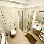 Ady Corner Premium - Apartment Siofok