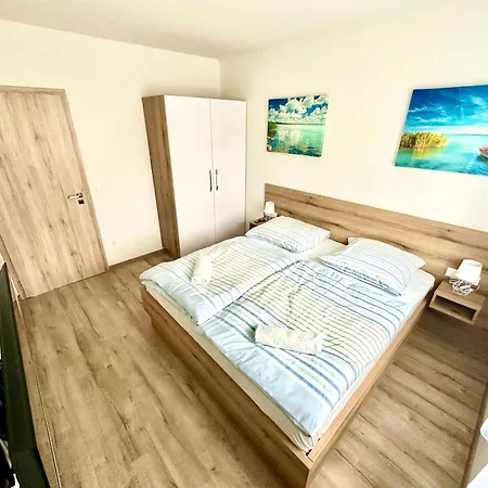 Ady Corner Premium - *