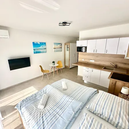 Ady Corner Premium - * Siófok