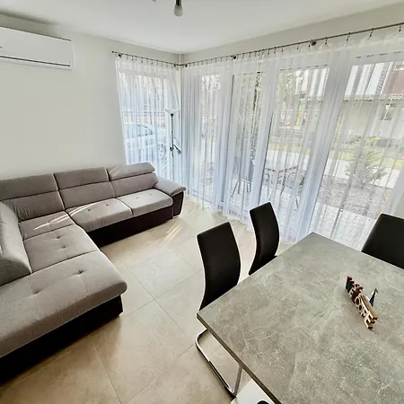 Ady Corner Premium - * Siofok