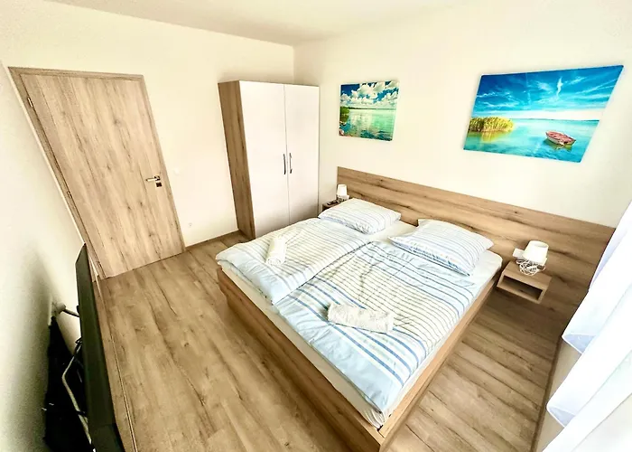 Ady Corner Premium - *