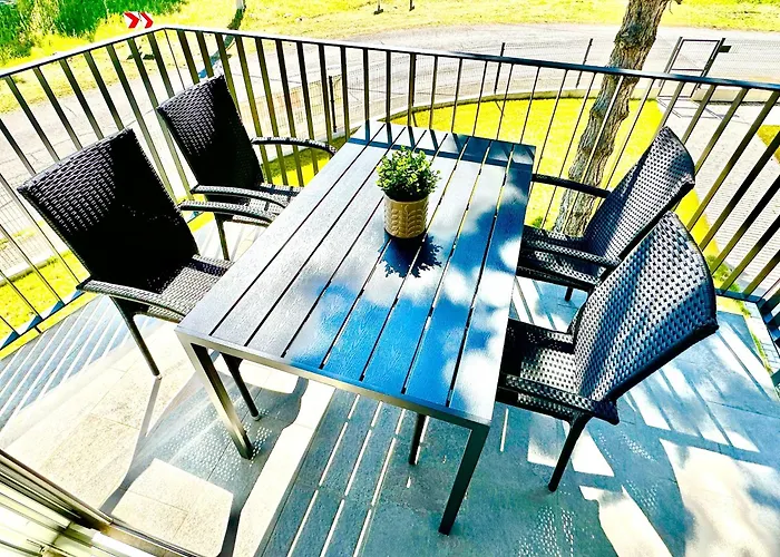 Ady Corner Premium -